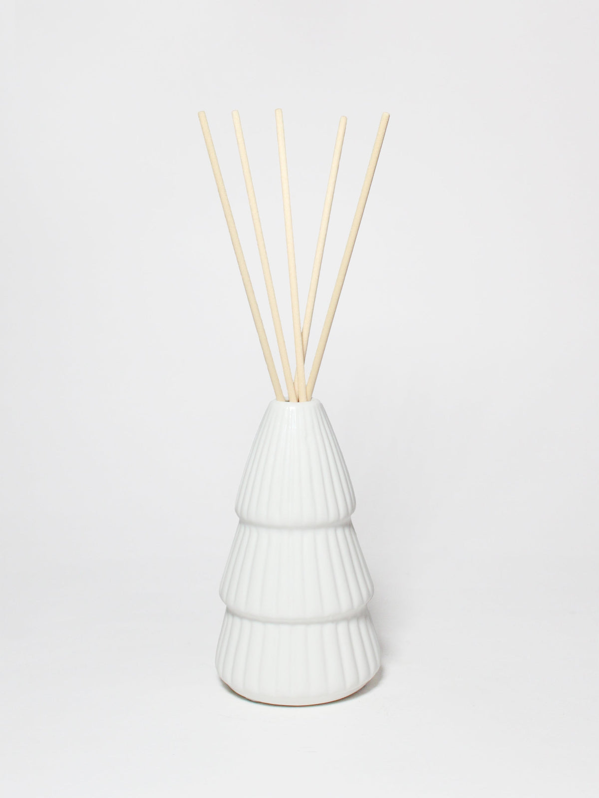 Winter Pine 120 ml Reed Diffuser